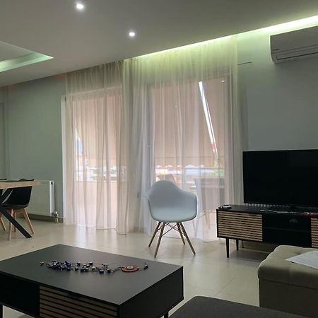 Varkiza Lux Apartment ภายนอก รูปภาพ